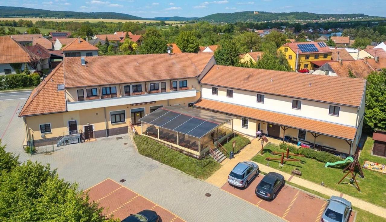 Apartmany, Penzion, Wellness U Zlate Rybky Vyškov Eksteriør bilde